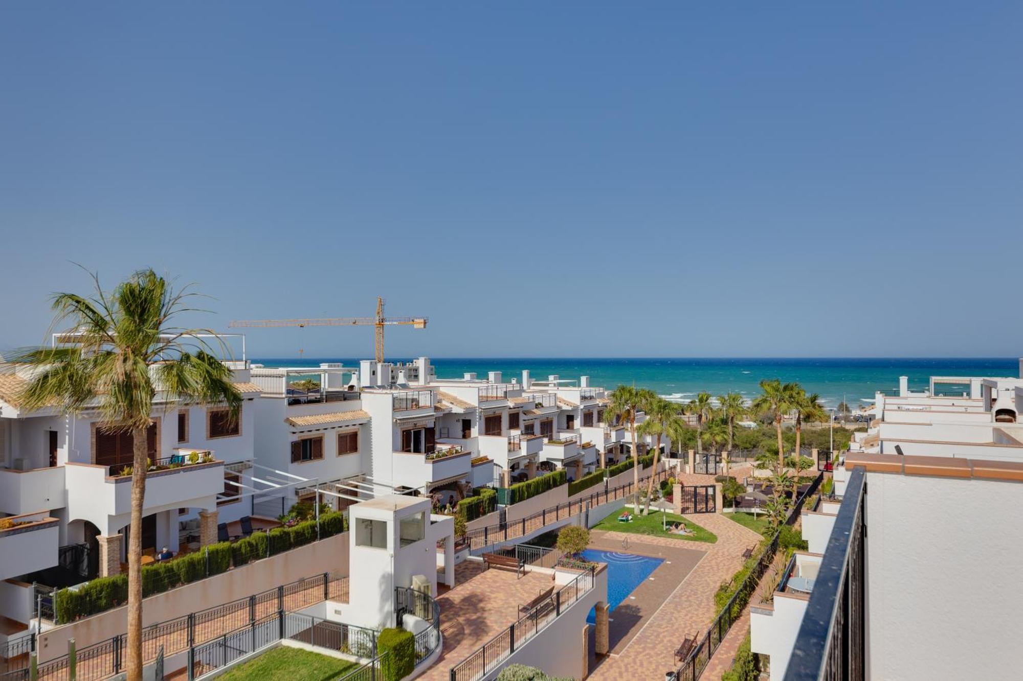 Azul Beach Торевьиа Экстерьер фото