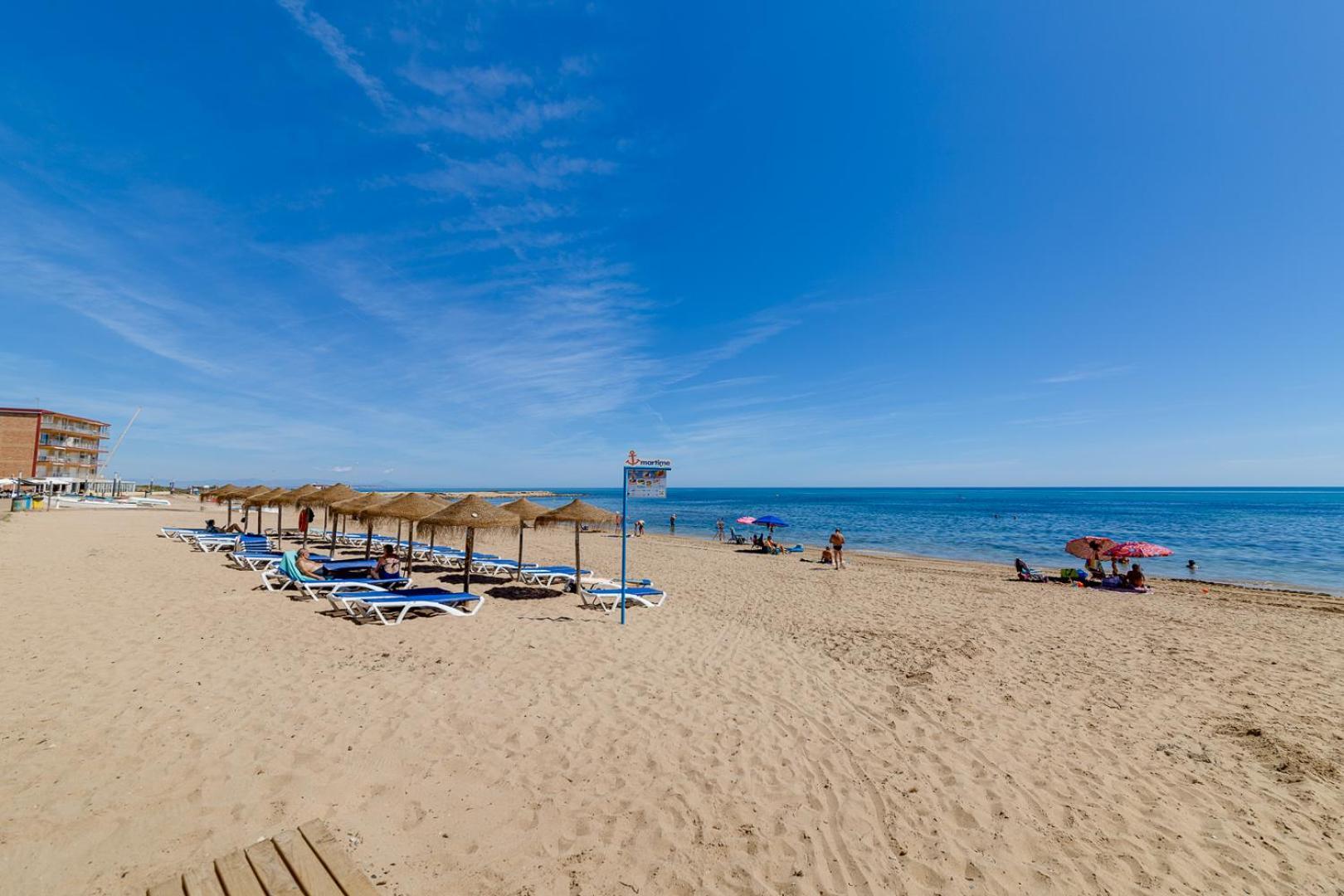 Azul Beach Торевьиа Экстерьер фото